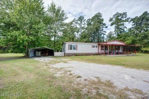102 Gloria Court