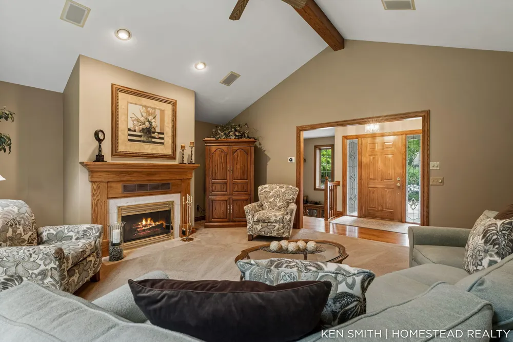 1876 Columbus Street Holland, MI 49424