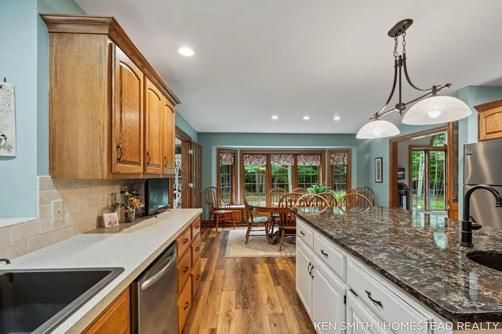 1876 Columbus Street Holland, MI 49424