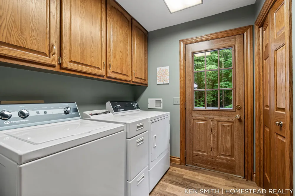 1876 Columbus Street Holland, MI 49424