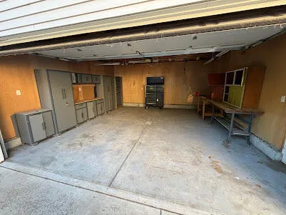 2744 Huizenga Street Muskegon, MI 49444