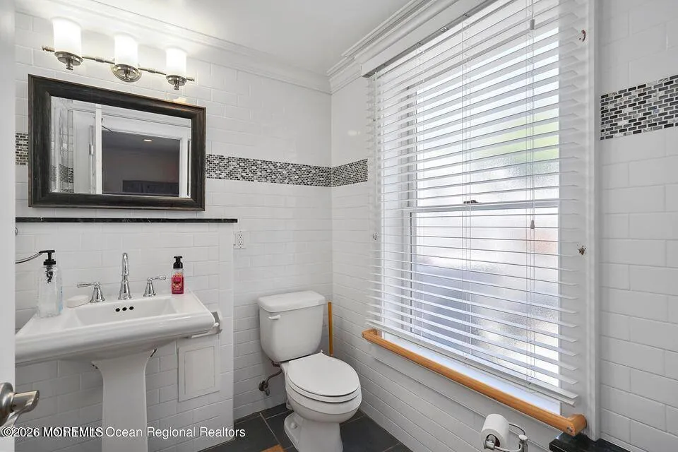 220 Marine Place Avon-by-the-sea, NJ 07717