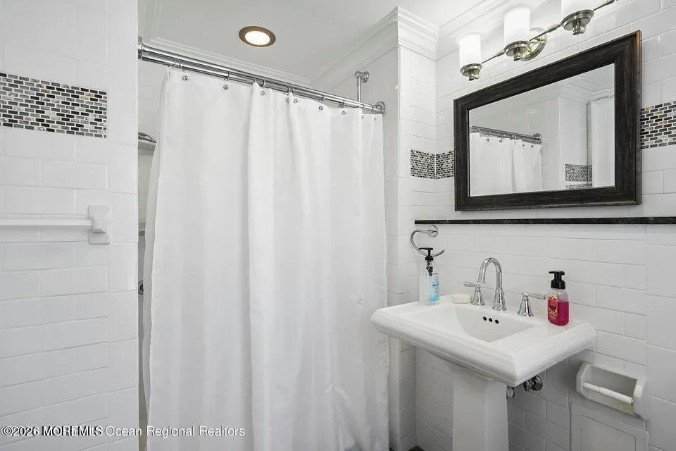 220 Marine Place Avon-by-the-sea, NJ 07717
