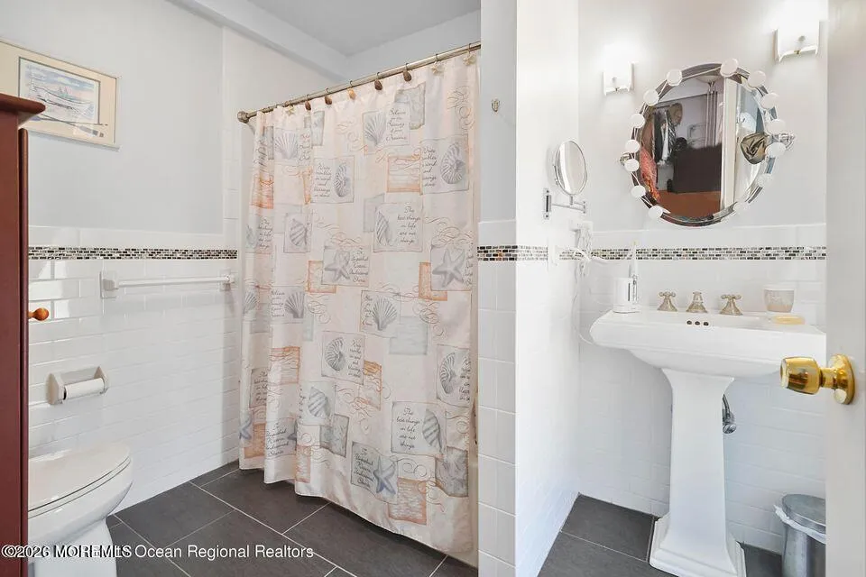 220 Marine Place Avon-by-the-sea, NJ 07717