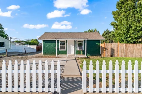 1014 Cherry Street