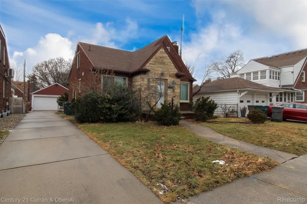 7907 W MORROW CIRCLE Dearborn City, MI 48126