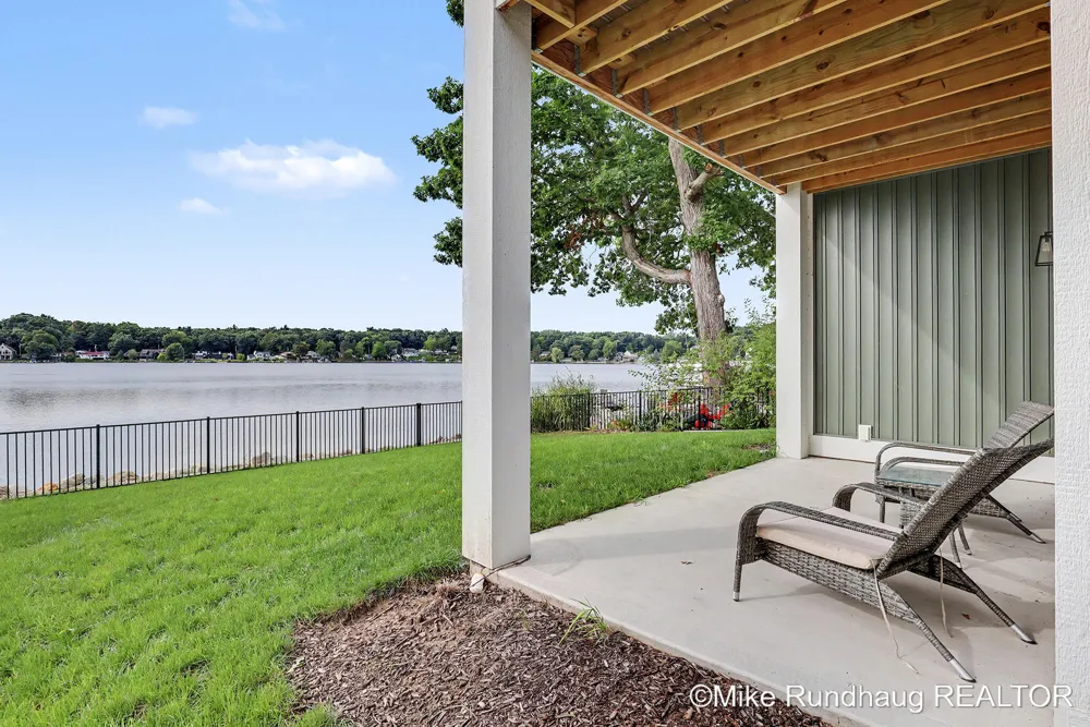 8851 Je-NE-Be Drive NE Courtland Township, MI 49341