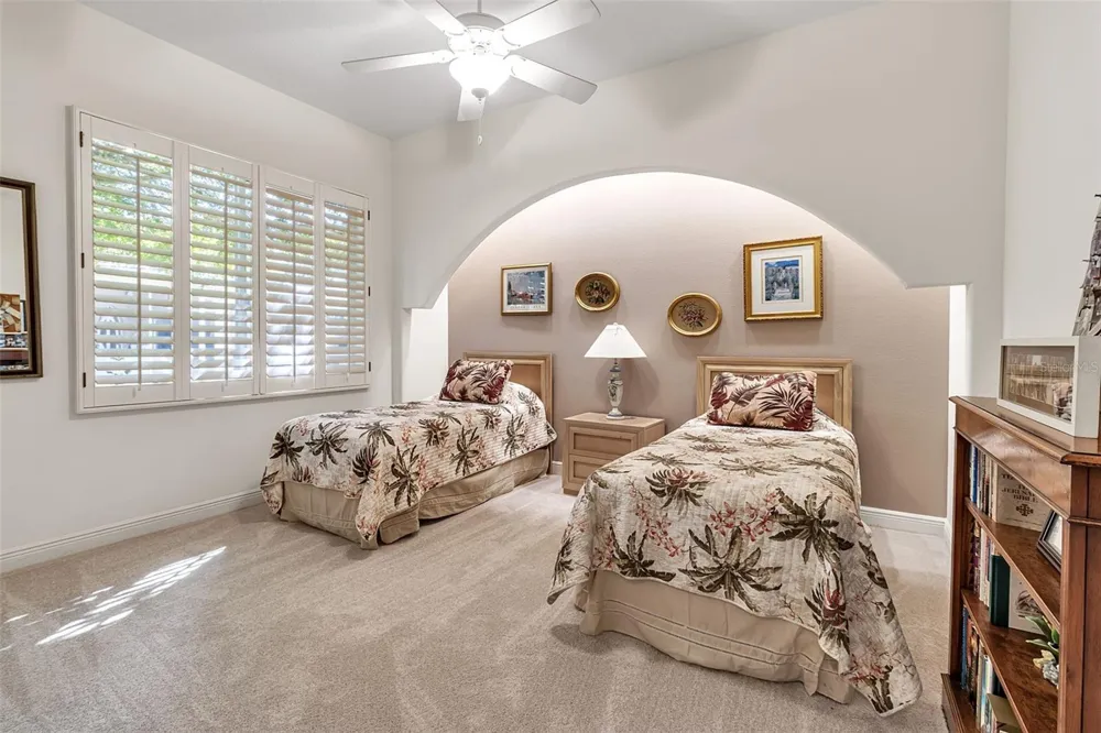 362 MACEWEN DRIVE Osprey, FL 34229