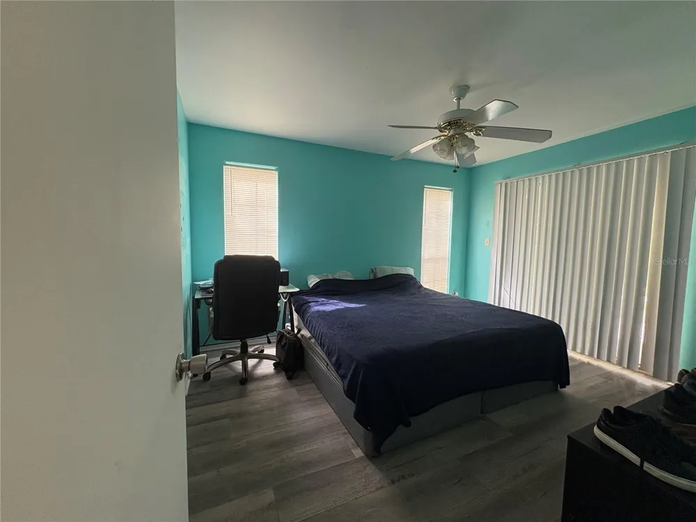 8702 MALLARD RESERVE DRIVE #104 Tampa, FL 33614