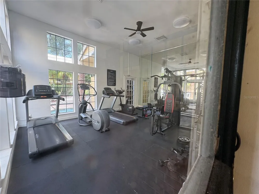 8702 MALLARD RESERVE DRIVE #104 Tampa, FL 33614