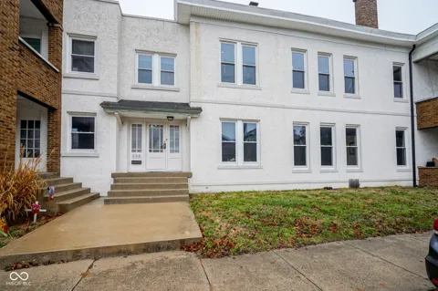 208 W Williams Street