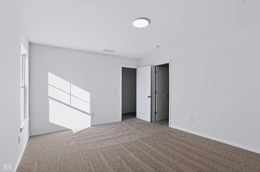 8689 Meadowlands Court Plainfield, IN 46168