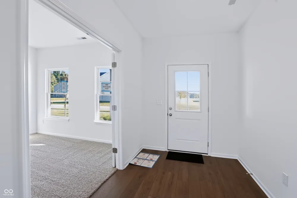 8689 Meadowlands Court Plainfield, IN 46168