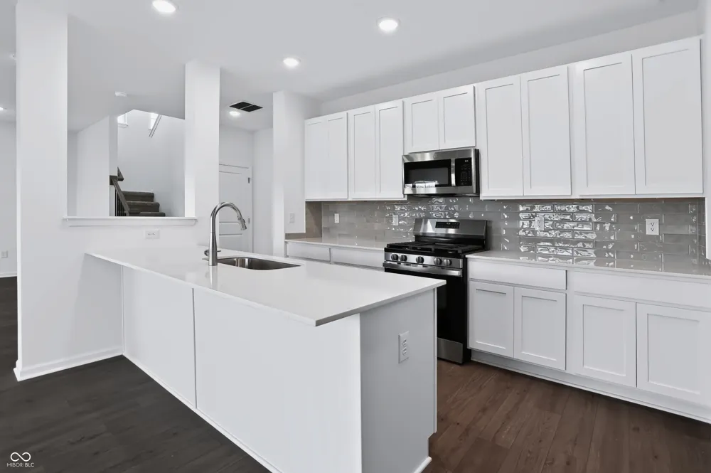 8689 Meadowlands Court Plainfield, IN 46168