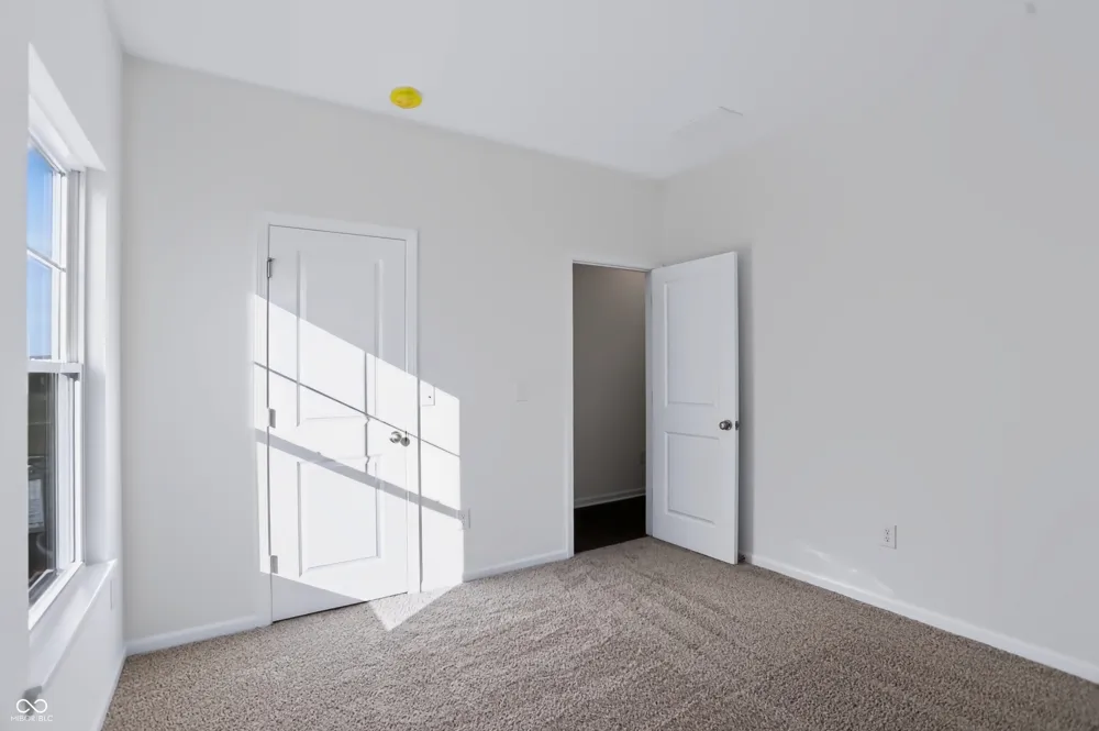 8689 Meadowlands Court Plainfield, IN 46168