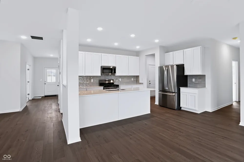 8689 Meadowlands Court Plainfield, IN 46168
