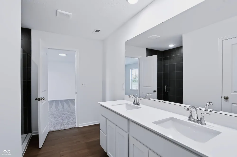8689 Meadowlands Court Plainfield, IN 46168