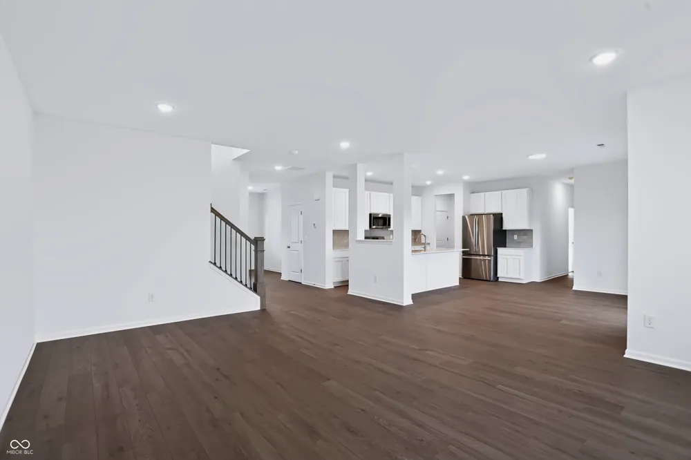8689 Meadowlands Court Plainfield, IN 46168