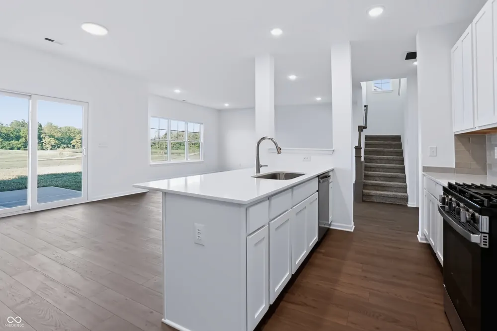 8689 Meadowlands Court Plainfield, IN 46168