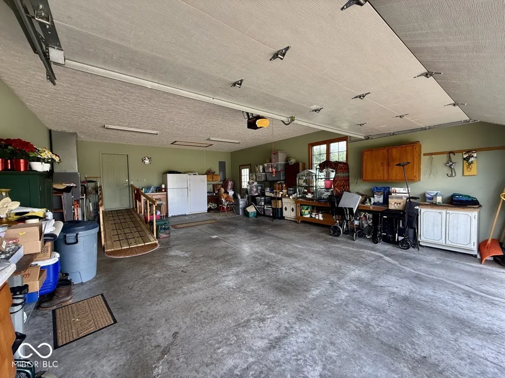 8621 County Road 425 W Brazil, IN 47834