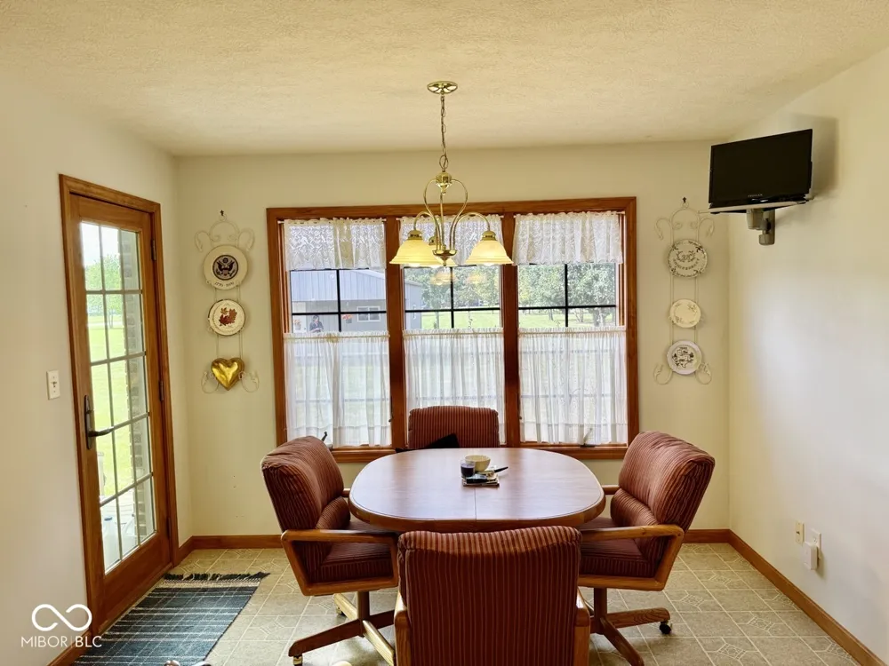 8621 County Road 425 W Brazil, IN 47834