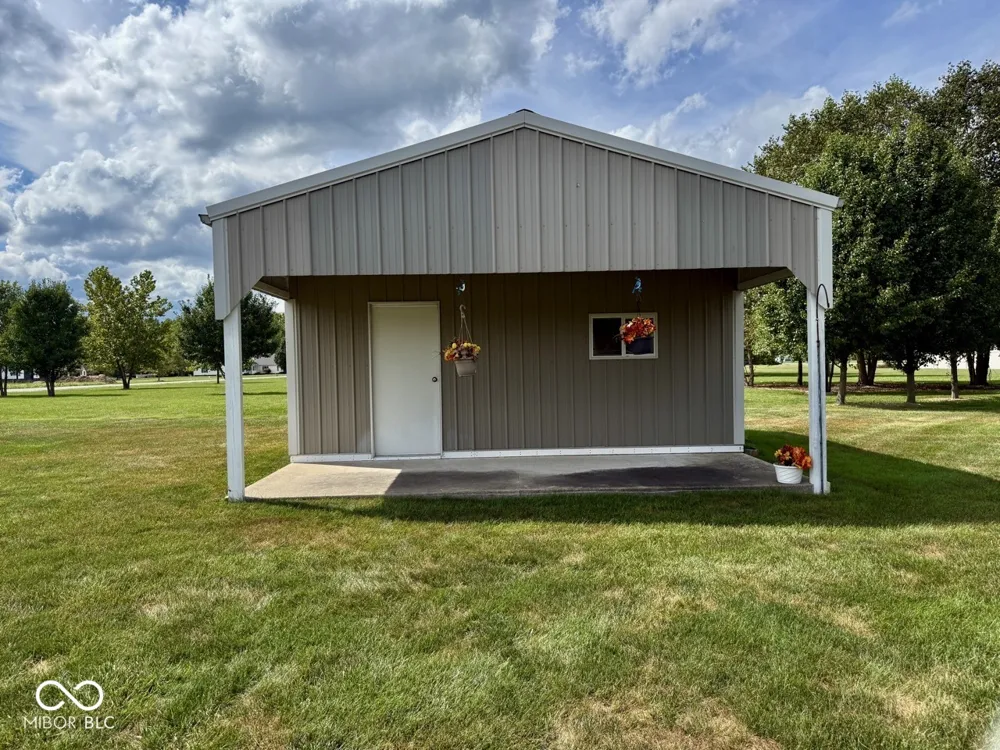 8621 County Road 425 W Brazil, IN 47834
