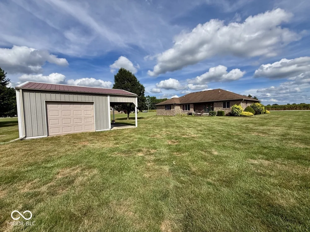 8621 County Road 425 W Brazil, IN 47834