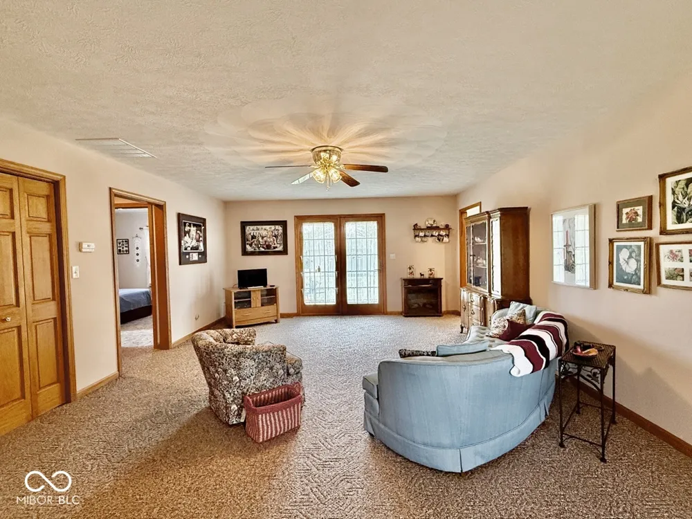 8621 County Road 425 W Brazil, IN 47834