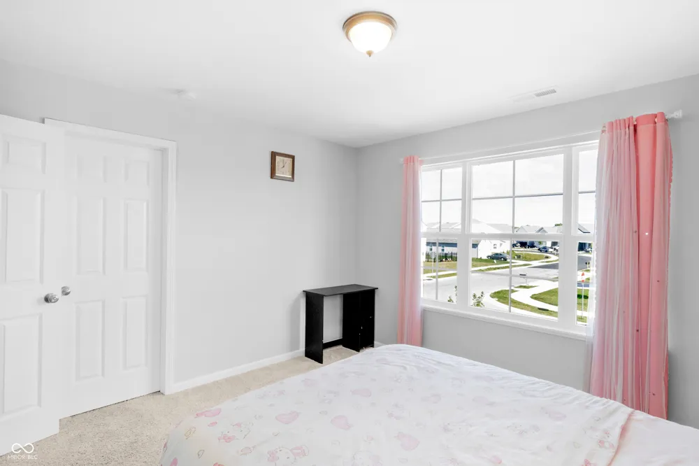 5146 Triple Crown Way Indianapolis, IN 46237