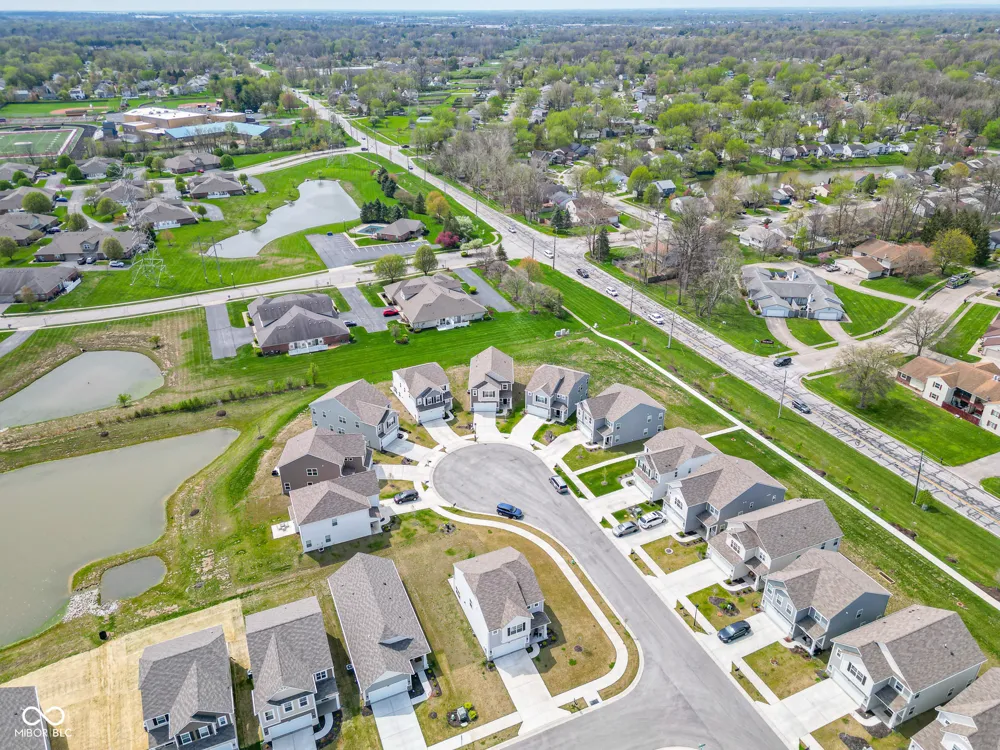 5146 Triple Crown Way Indianapolis, IN 46237
