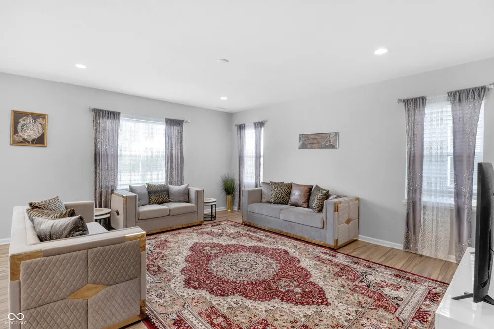 5146 Triple Crown Way Indianapolis, IN 46237