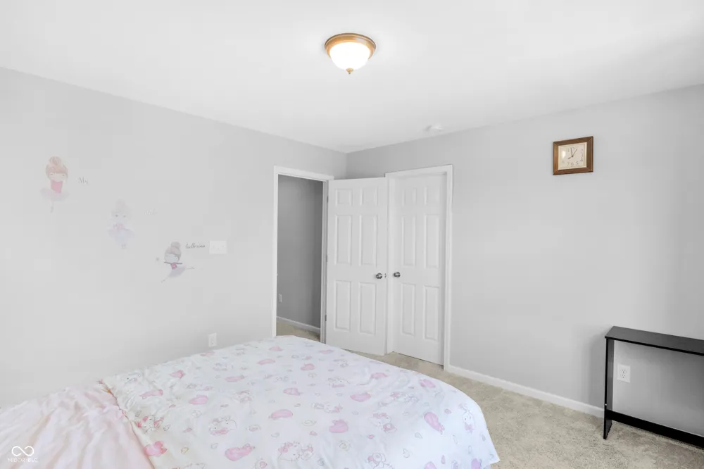 5146 Triple Crown Way Indianapolis, IN 46237