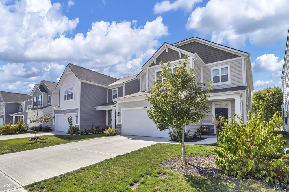 5146 Triple Crown Way Indianapolis, IN 46237
