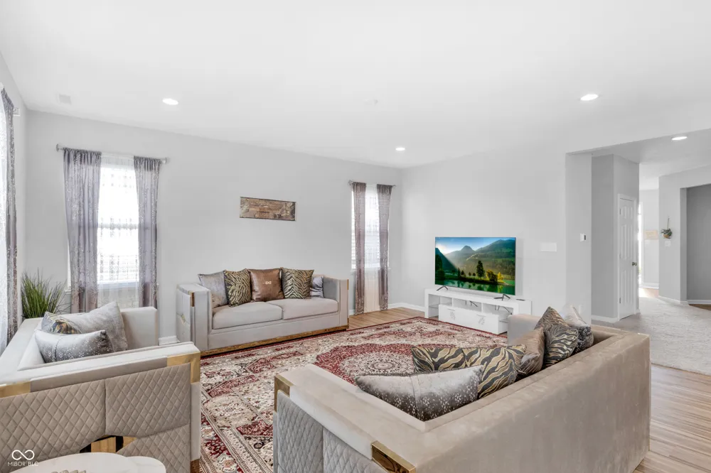 5146 Triple Crown Way Indianapolis, IN 46237