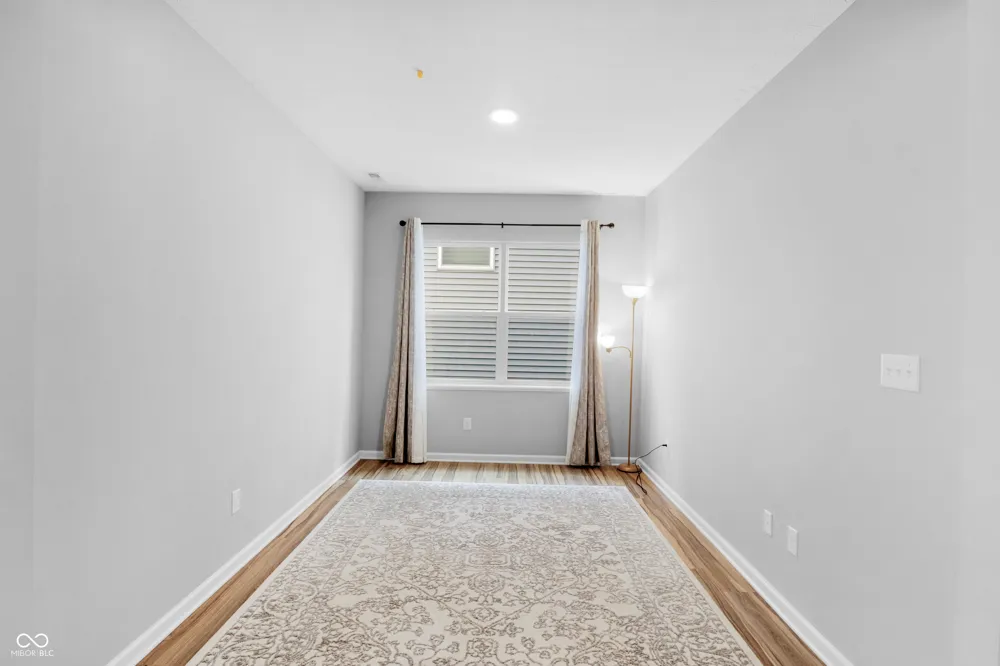 5146 Triple Crown Way Indianapolis, IN 46237