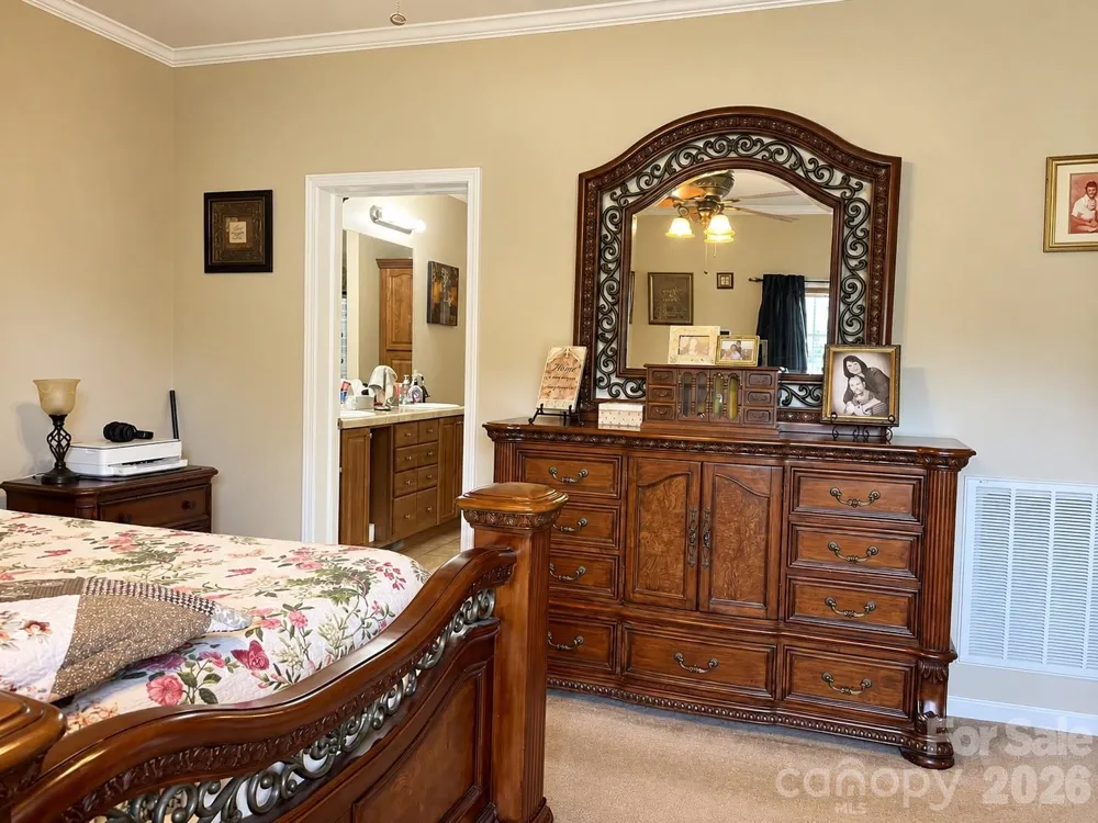 1046 Edgemont Terrace Morganton, NC 28655
