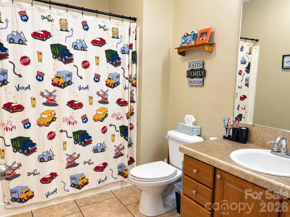 1046 Edgemont Terrace Morganton, NC 28655