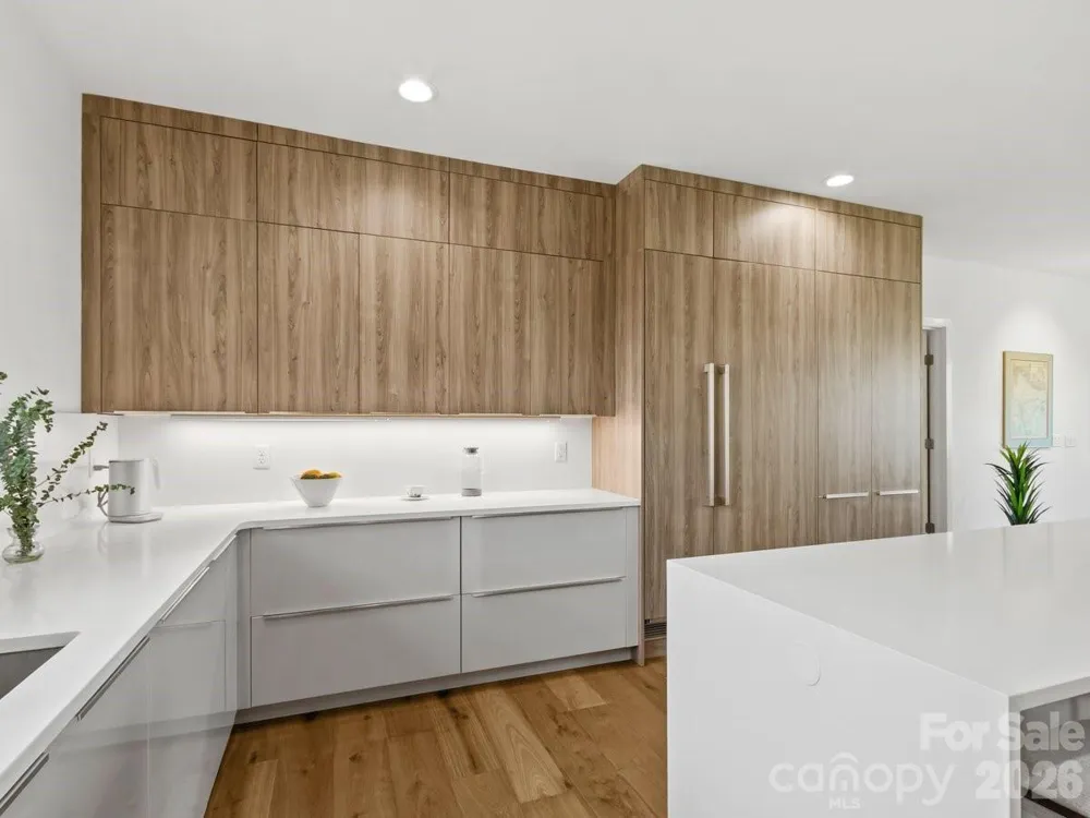 98 Running Ridge Road Asheville, NC 28804