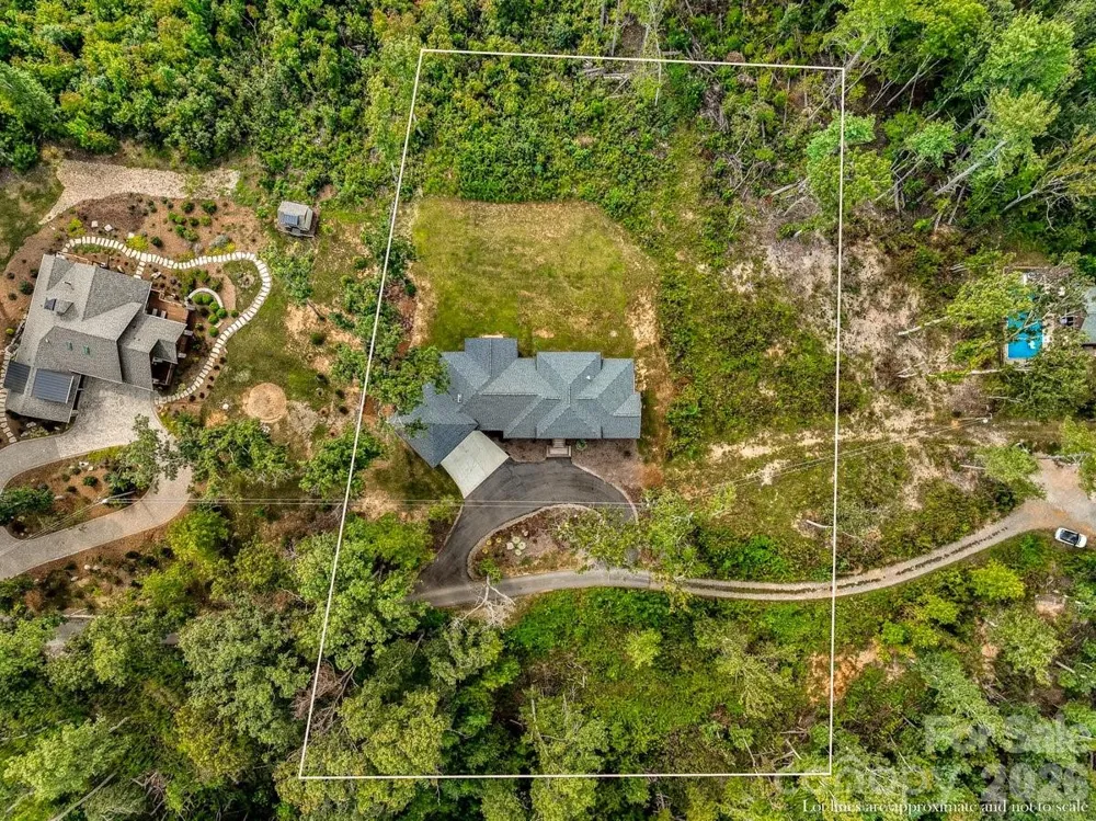 98 Running Ridge Road Asheville, NC 28804