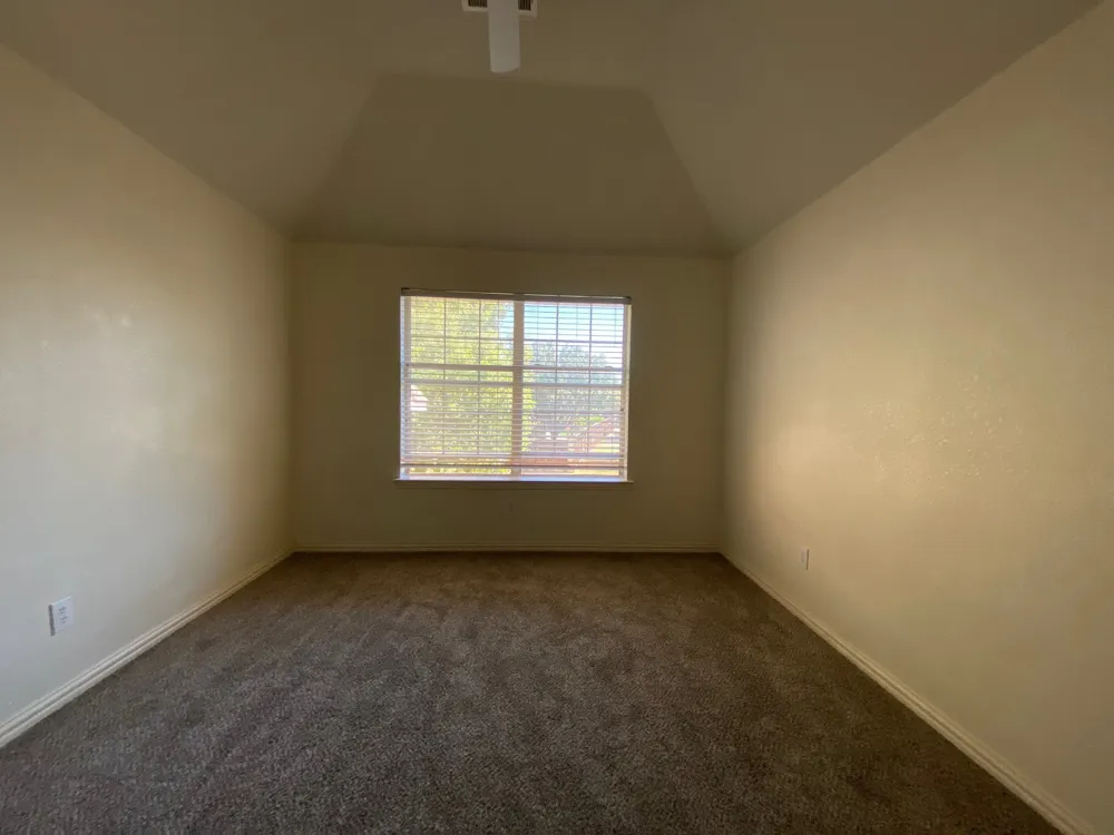 2011 Glen Manor Road Corinth, TX 76208