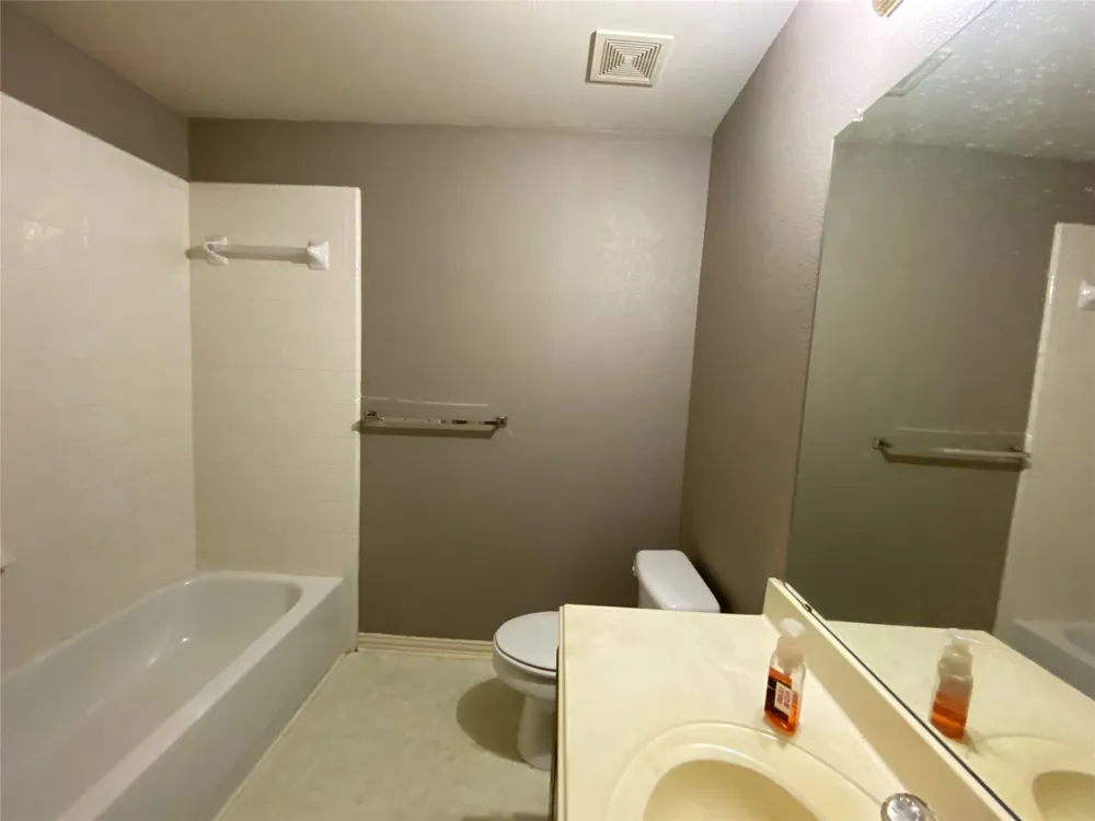 2011 Glen Manor Road Corinth, TX 76208