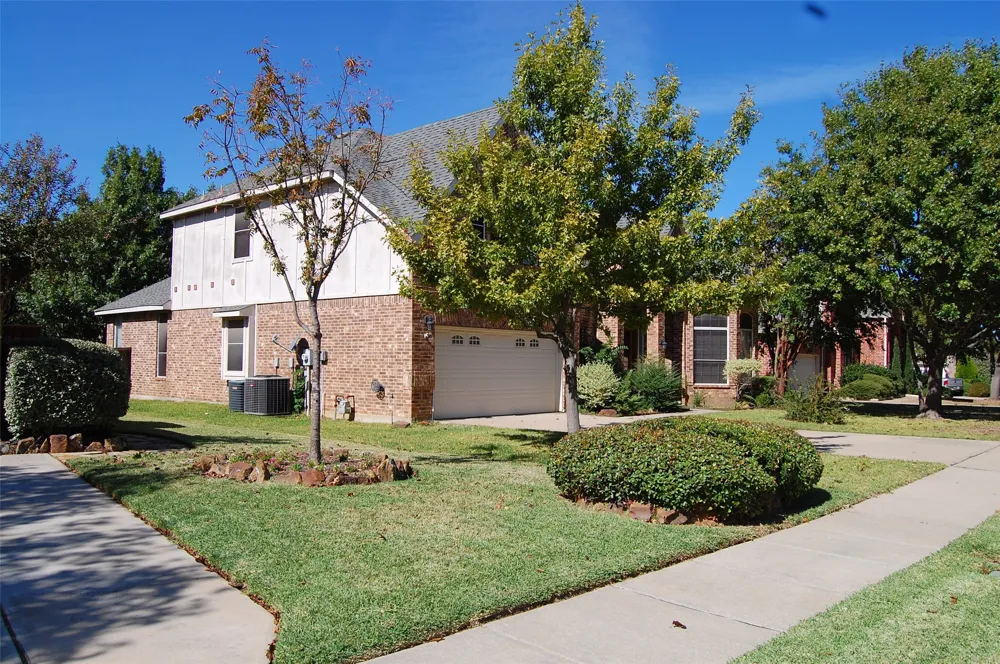 2011 Glen Manor Road Corinth, TX 76208
