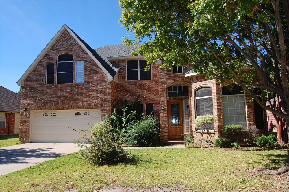 2011 Glen Manor Road Corinth, TX 76208