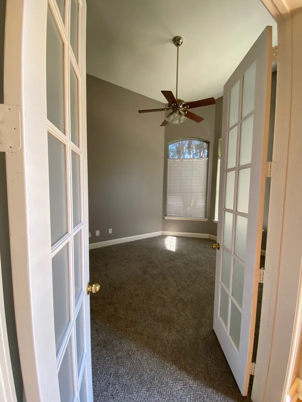 2011 Glen Manor Road Corinth, TX 76208