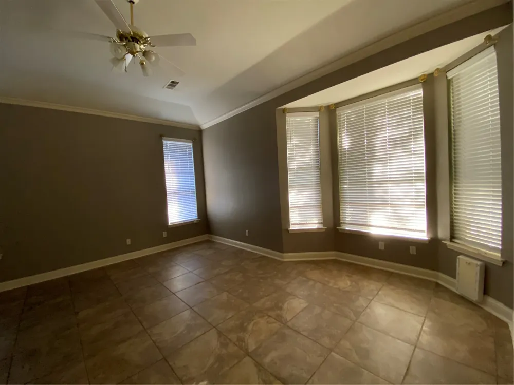 2011 Glen Manor Road Corinth, TX 76208
