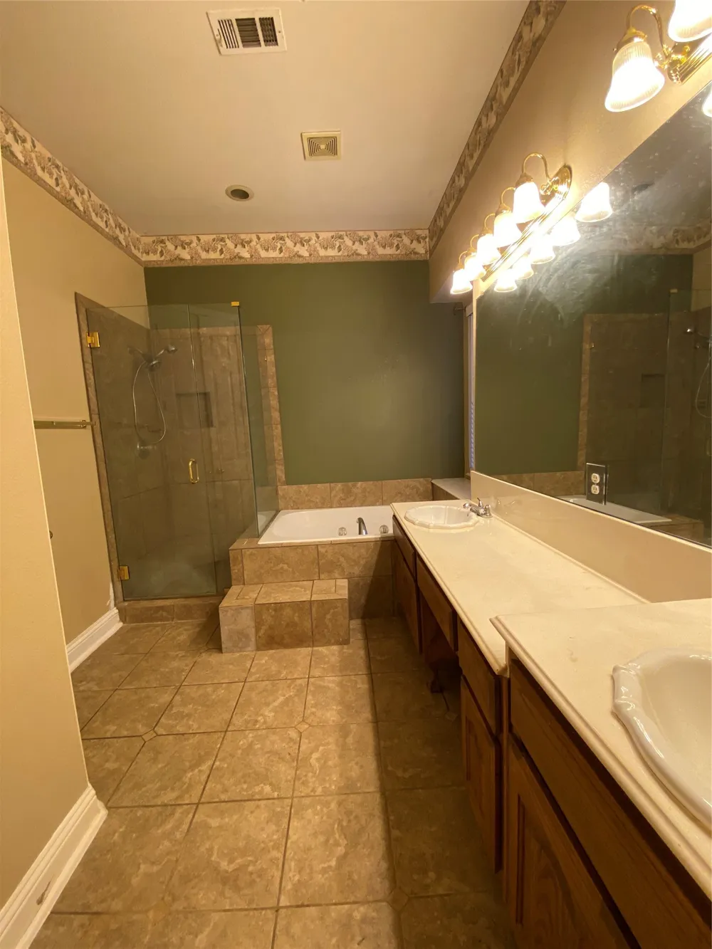2011 Glen Manor Road Corinth, TX 76208