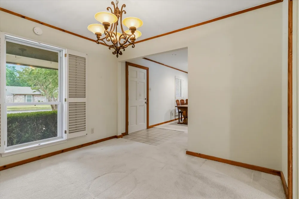 13121 Pennystone Drive Farmers Branch, TX 75244