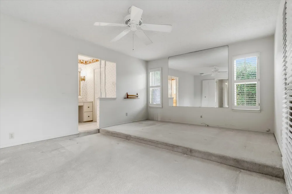 13121 Pennystone Drive Farmers Branch, TX 75244