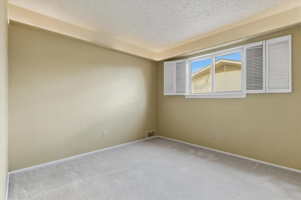 13121 Pennystone Drive Farmers Branch, TX 75244