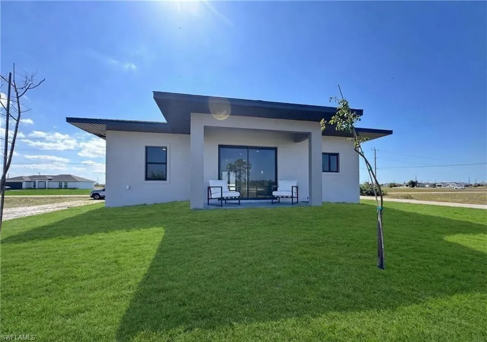 4116 NW 20th Terrace Cape Coral, FL 33993